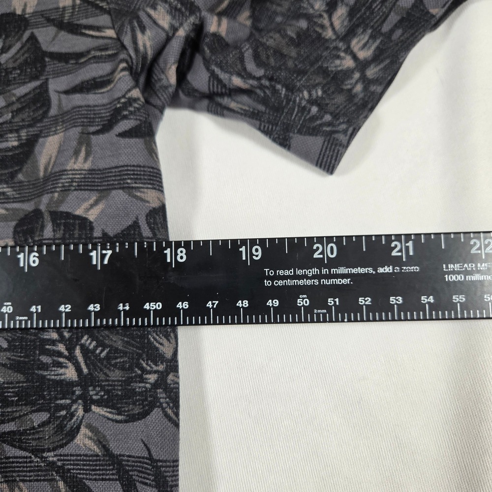 Travis Mathew Mens Small Grey Black Tropical Leaf Stripe Short‎ Sleeve Golf Polo - Picture 7 of 7